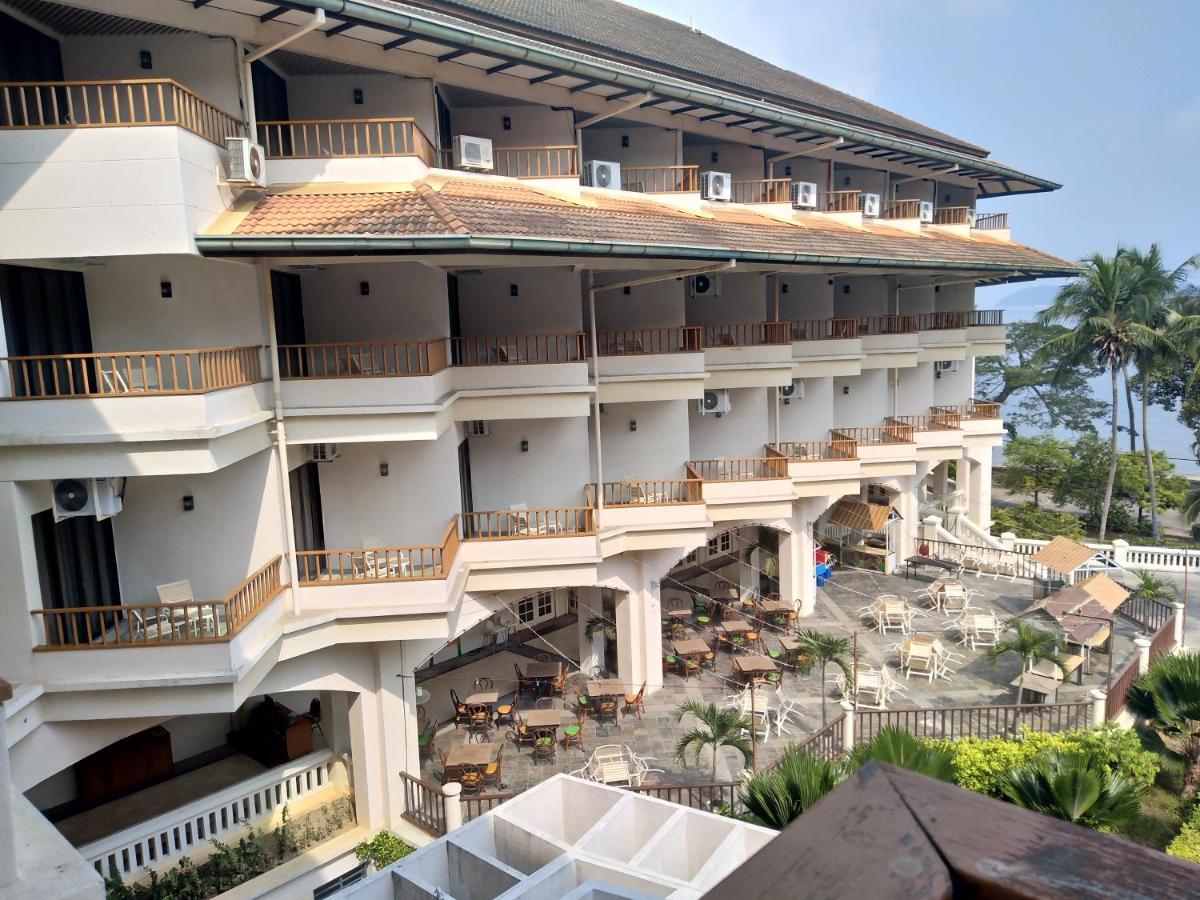 The Orient Star Resort Lumut Extérieur photo