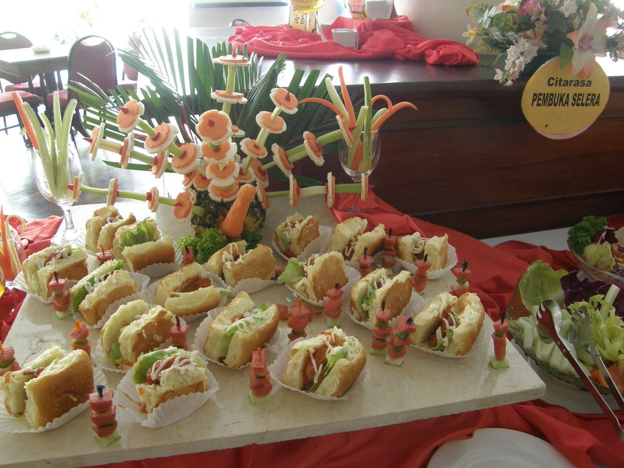 The Orient Star Resort Lumut Extérieur photo