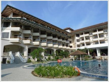 The Orient Star Resort Lumut Extérieur photo